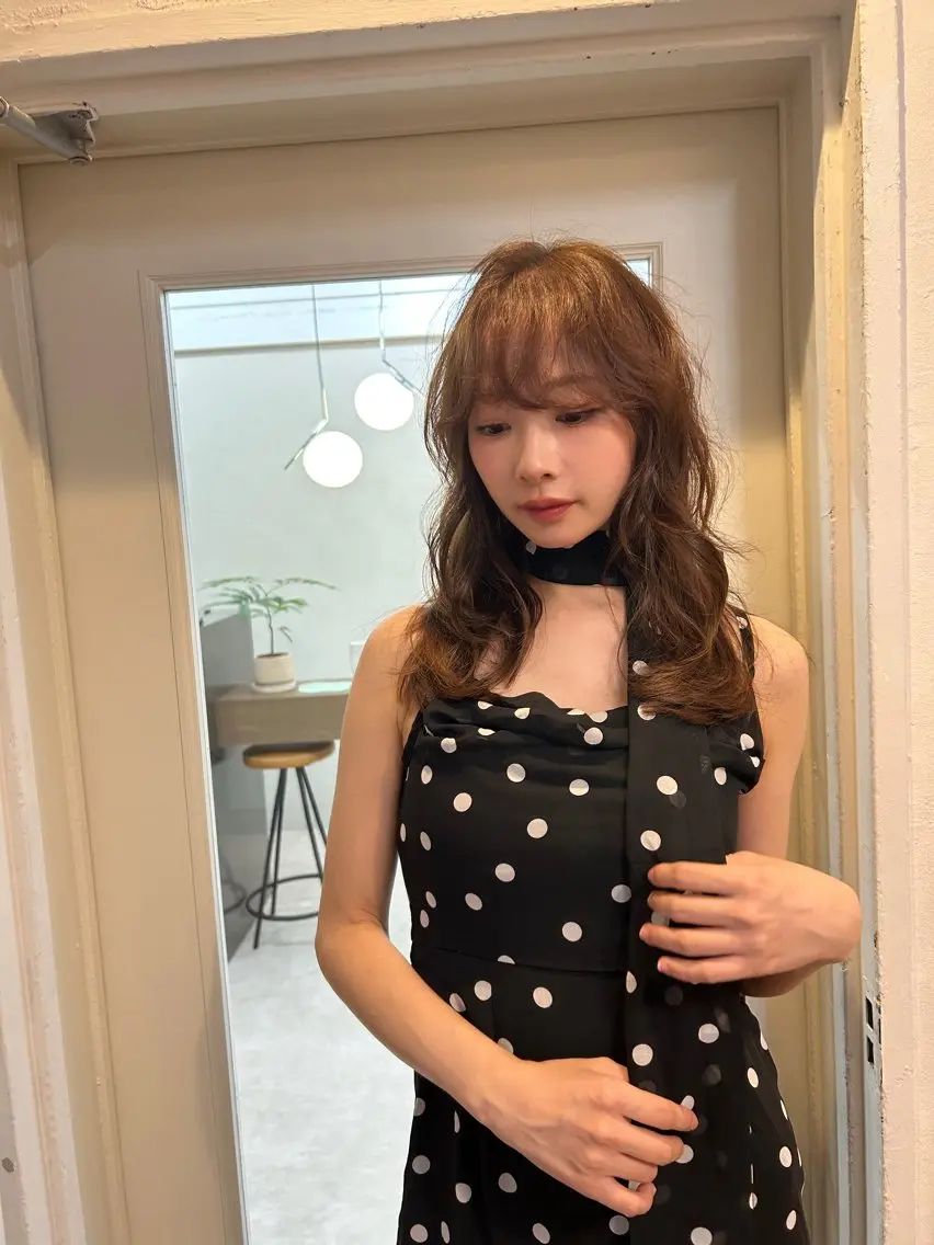 セミロング カラー パーマ 透明感カラー.渋谷 chisaのヘアスタイル