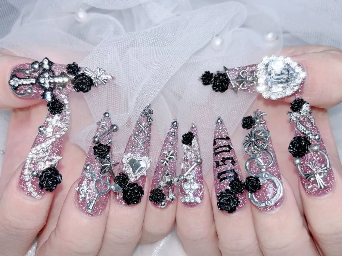 ネイル 成人式 ロングネイル マグネットネイル 大理石ネイル(マーブル) リボン ハンドネイル MoMoA Nail ネイル長さ出し専門店のネイルデザイン