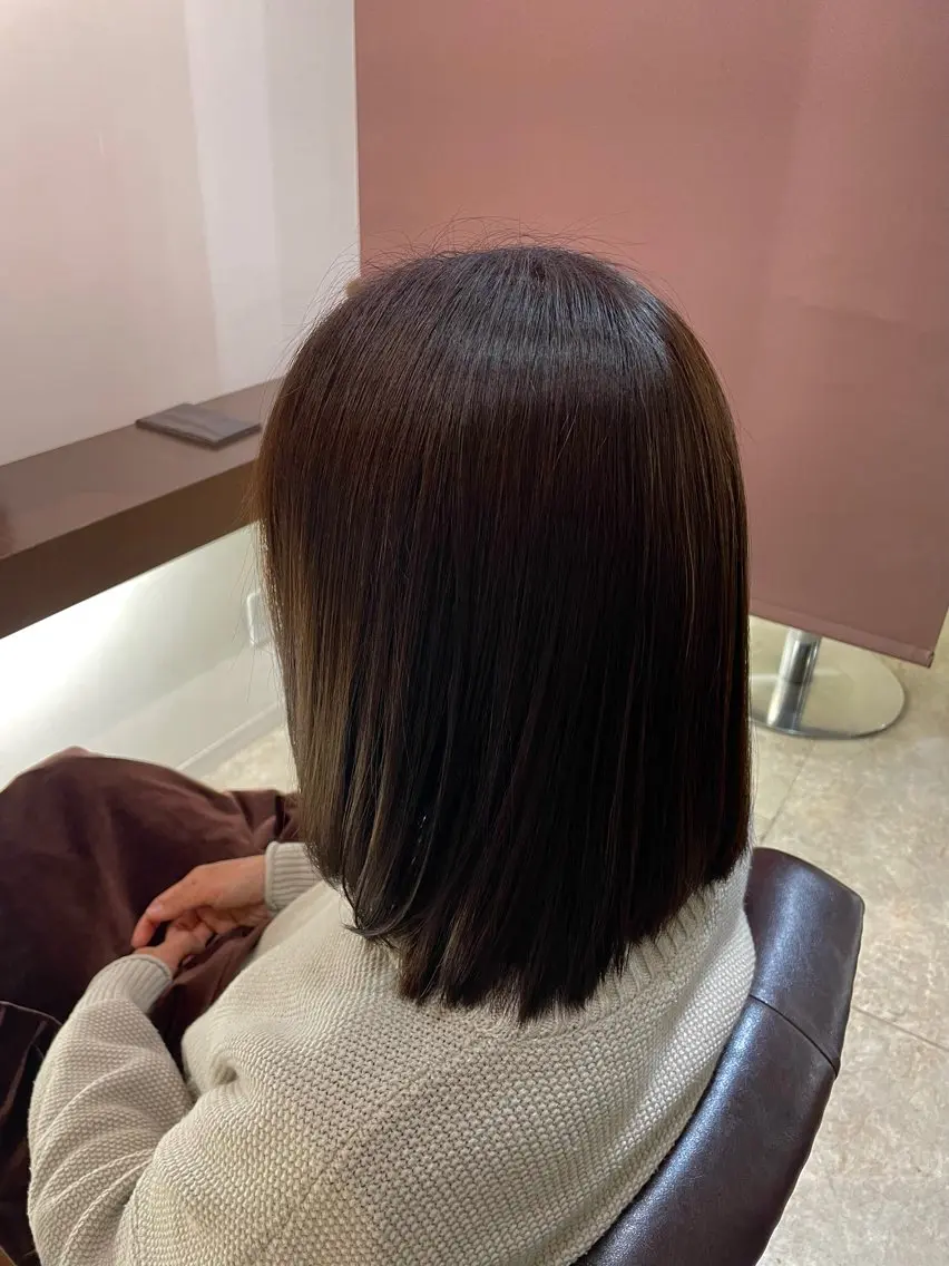 ミディアム ヘアカラー 結衣 髪質改善モデル募集中のヘアスタイル