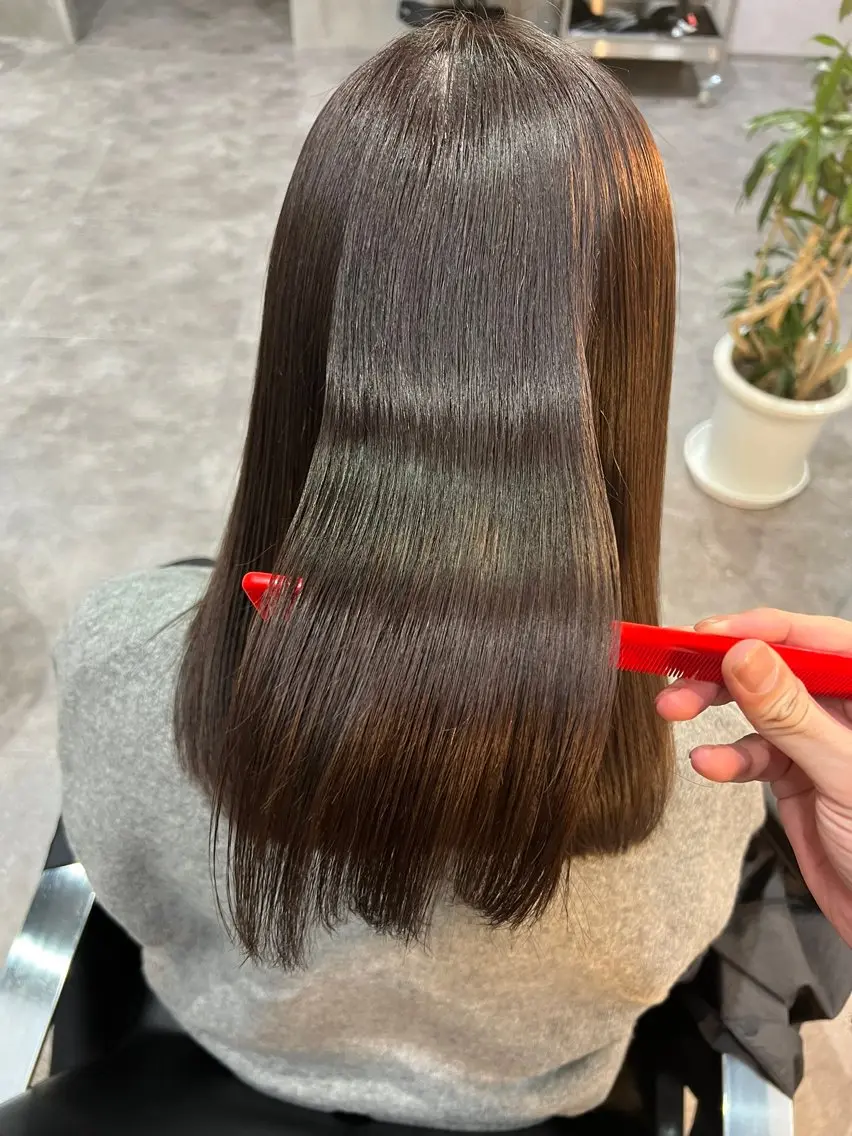 ロング カラー くせ毛 髪質改善 縮毛矯正 トリートメント 城 慎太郎のヘアスタイル