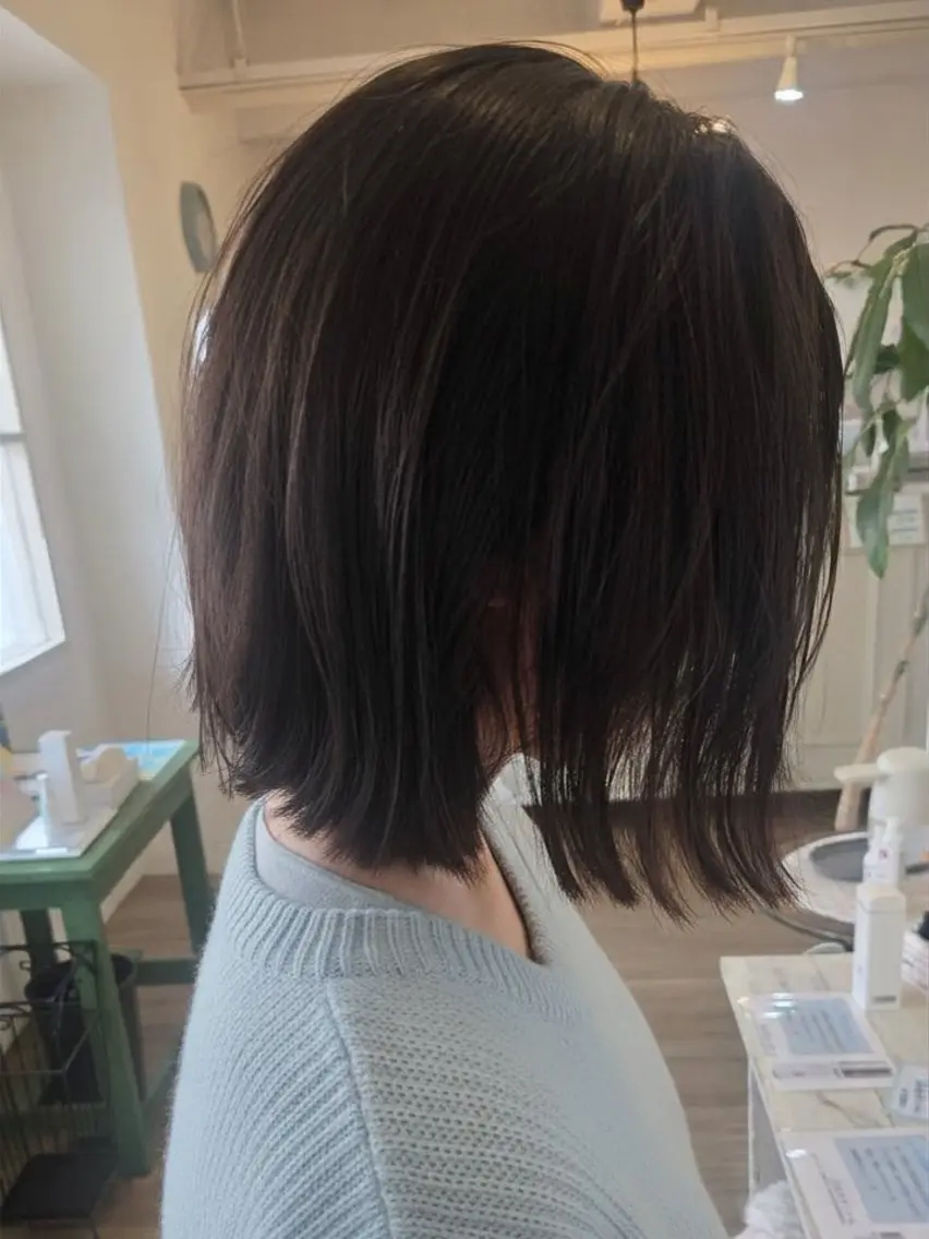 ショート カラー 美髪・女性の育毛特化  中村えりかのヘアスタイル
