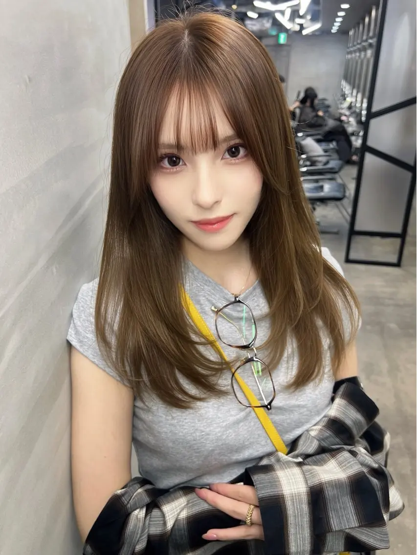 セミロング カラー カット ヘアカラー トリートメント 美髪矯正/髪質改善 透明感カラー　千葉のヘアスタイル