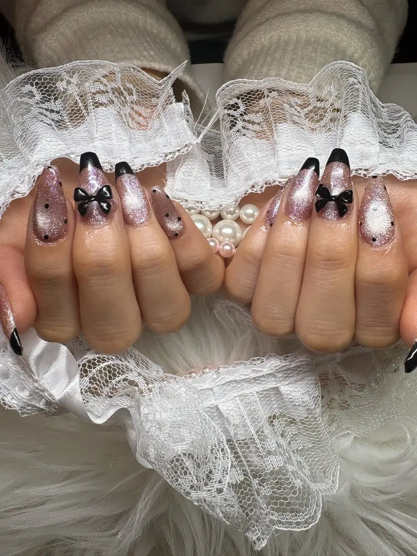 セミロング ハンドネイル Pink Alice ふうなのネイルデザイン