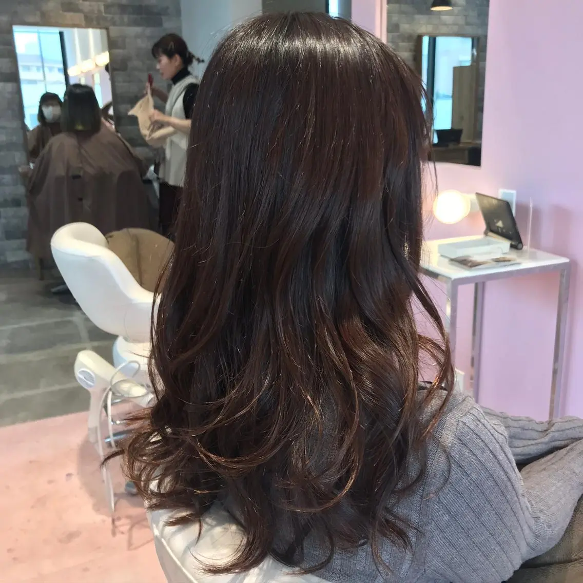 セミロング カット ヘアカラー トリートメント 所渉/韓国レイヤー /ウルフカットのヘアスタイル