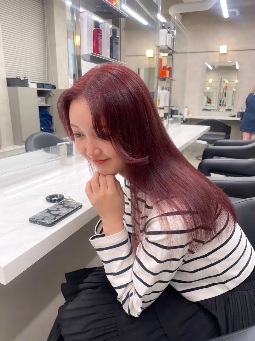 ロング カラー ブリーチ カシス ダブルカラー ブリーチなしカラー オレンジ 抜け感レイヤー︴ ニュアンスカラーのヘアスタイル