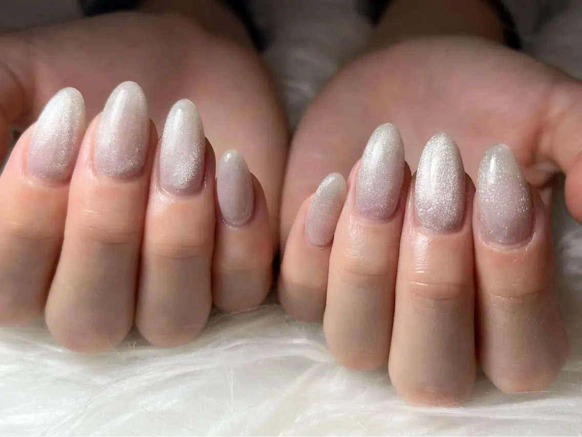 ネイル マグネットネイル マグネットワンカラー ワンカラーネイル ハンドネイル Era nailのネイルデザイン