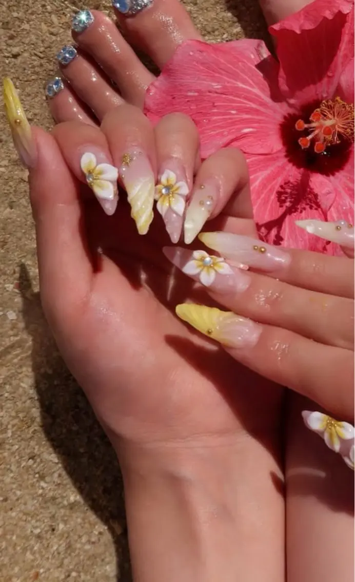 ネイル ハンドネイル TINA NAILのネイルデザイン