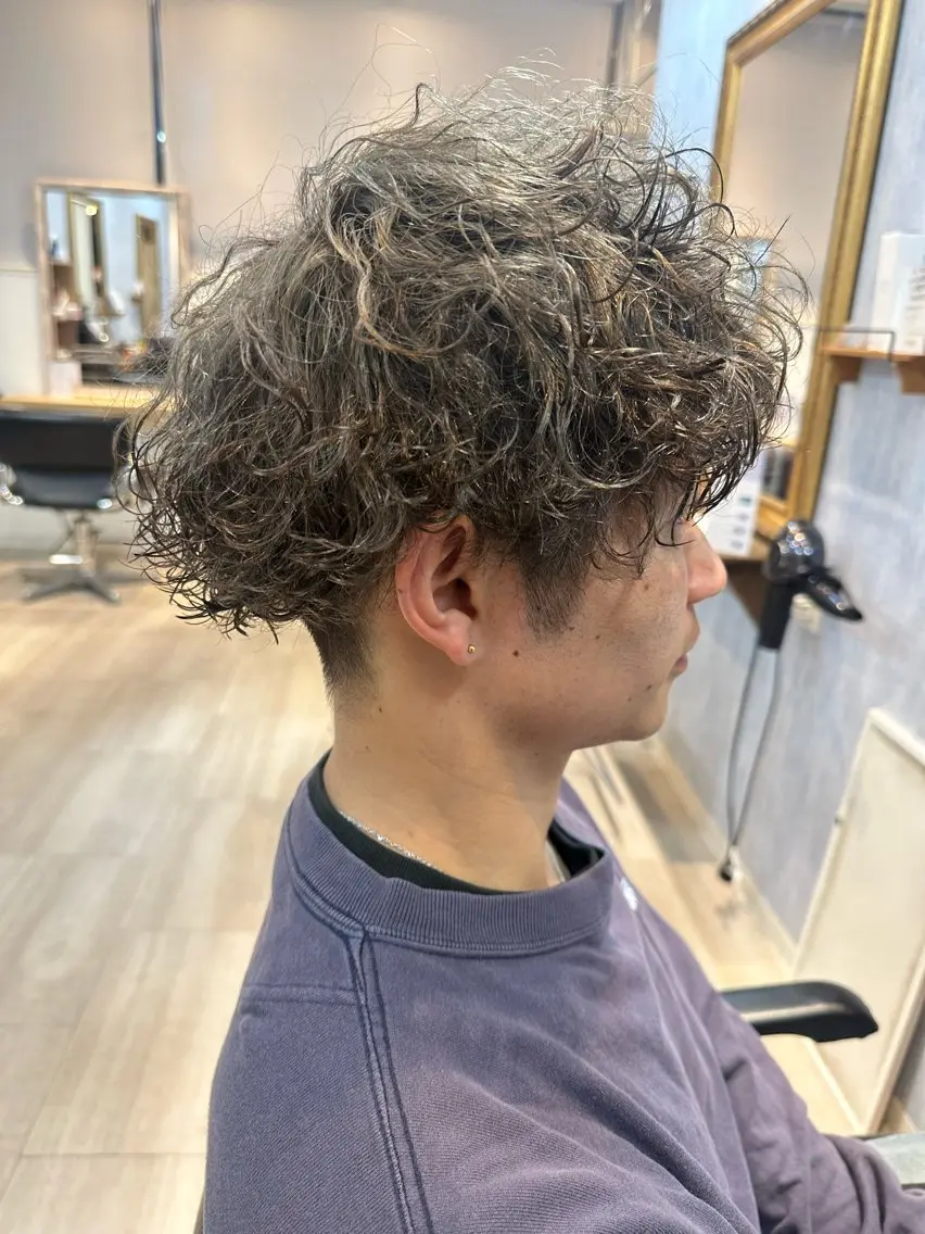 パーマ カット パーマ ヘッドスパ 【メンズ&髪質改善】 萬納陽介のヘアスタイル