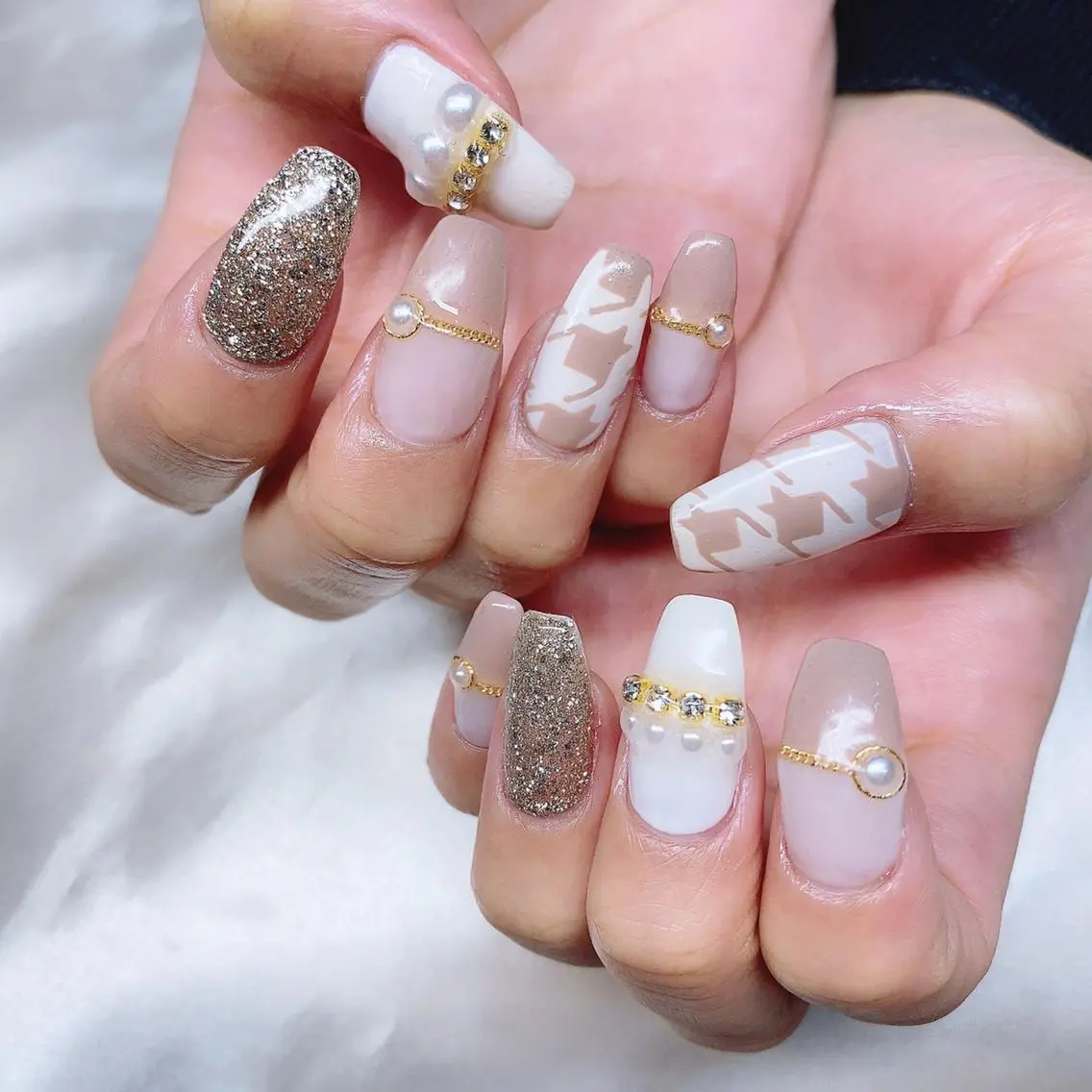 ネイル 渋谷／チップ長さ出し 👑アプレgel-xのネイルデザイン