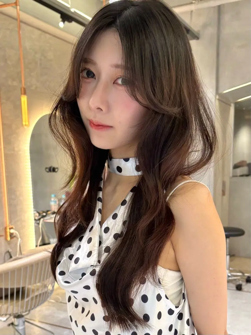 ロング カット ヘアカラー トリートメント 仙台Ｉ韓国レイヤー Ｉ髪質改善Ｉ伊藤拓海のヘアスタイル