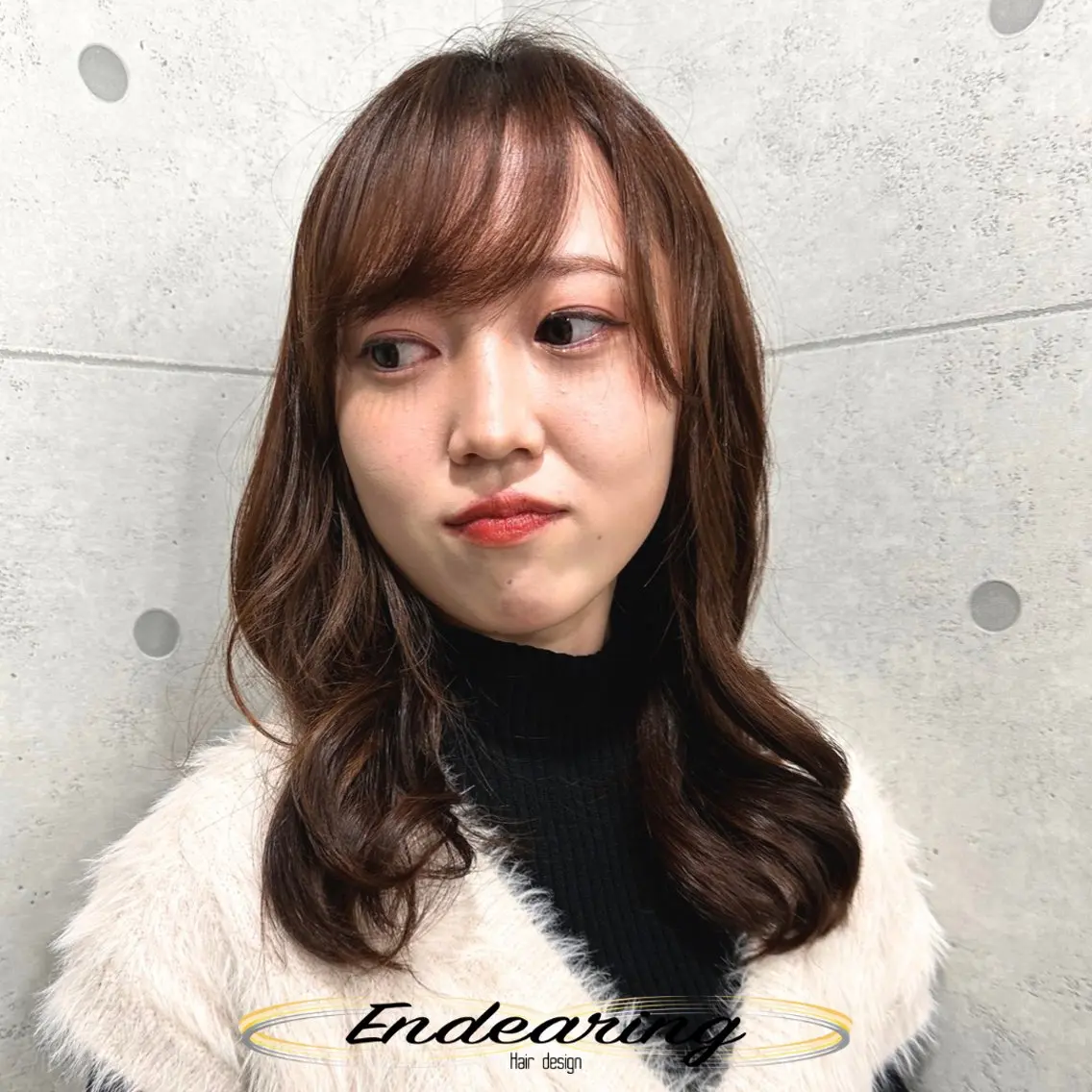 ロング ロングレイヤー ピンクブラウン レイヤーカット ロング カット ヘアカラー Endearing 銀座/レイヤーカットのヘアスタイル