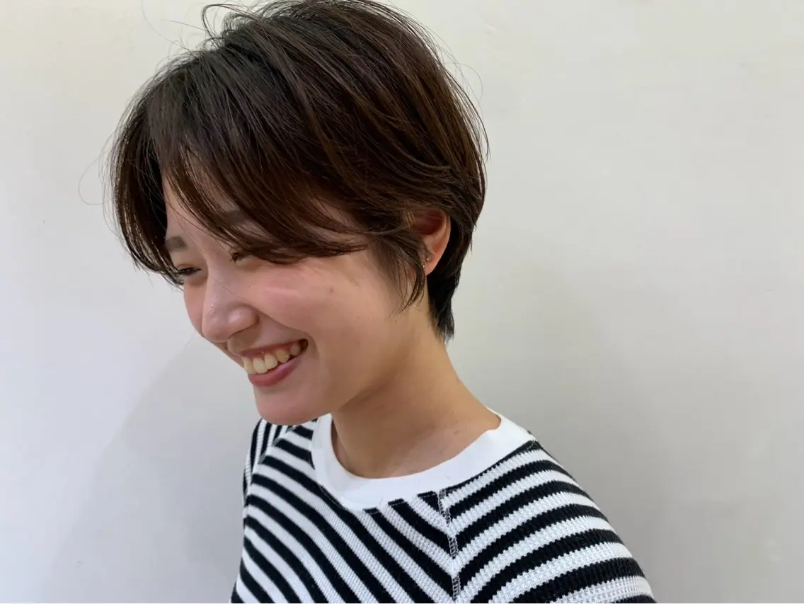 ショート 🌻おおとみはな/ レイヤー/Wカラ🌻のヘアスタイル