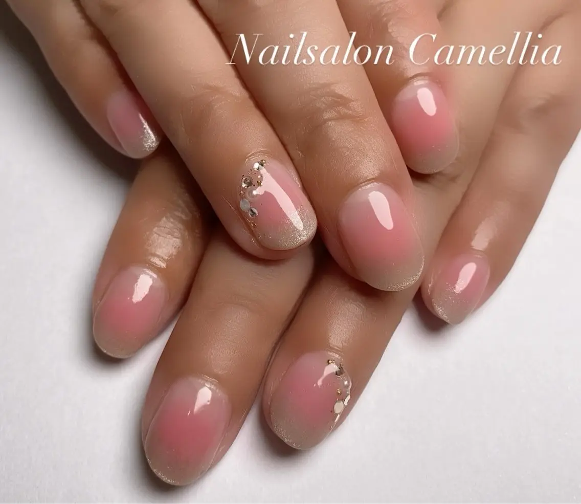 ネイル チークネイル マグネットネイル ハンドネイル nailsalon camelliaのネイルデザイン