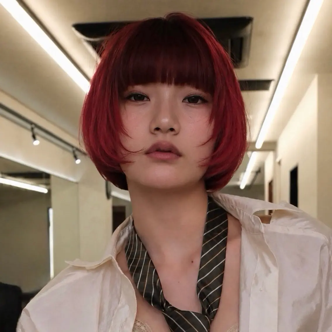 ミディアム カラー ボブレイヤー ブリーチ ダブルカラー ブリーチなしカラー レッドカラー カット ヘアカラー トリートメント 暖色カラー/ボブ/ 銀座/モエのヘアスタイル