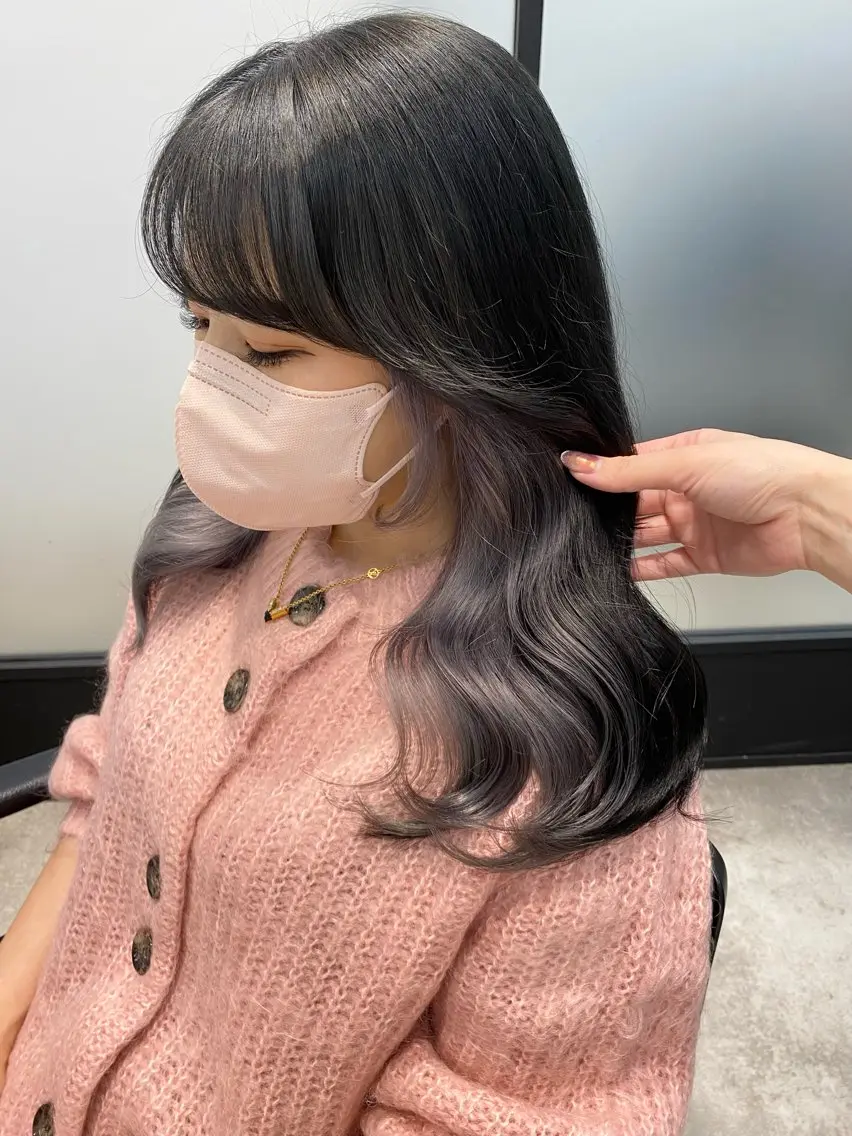 セミロング カラー 韓国ヘア🇰🇷 トヨキトキコのヘアスタイル