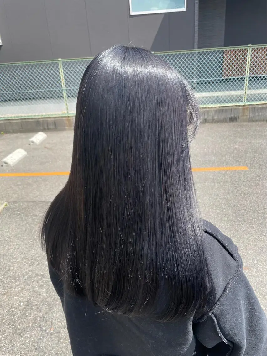 カット➕縮毛矯正（ストレートパーマ）艶々✨の写真