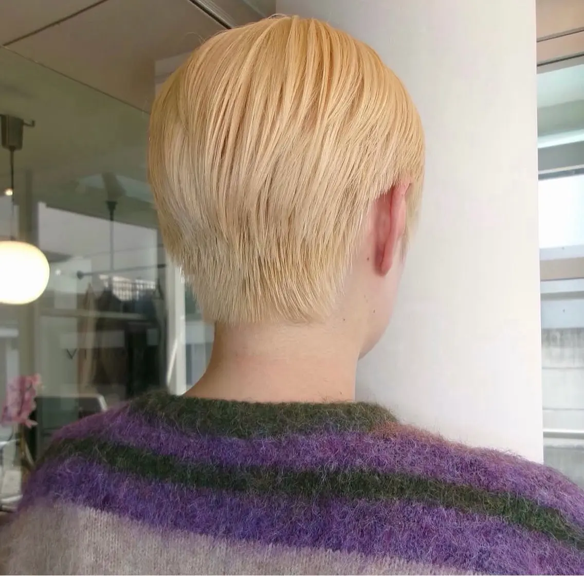 カラー ヘアカラー かがやしづ ⭐️ベージュのヘアスタイル