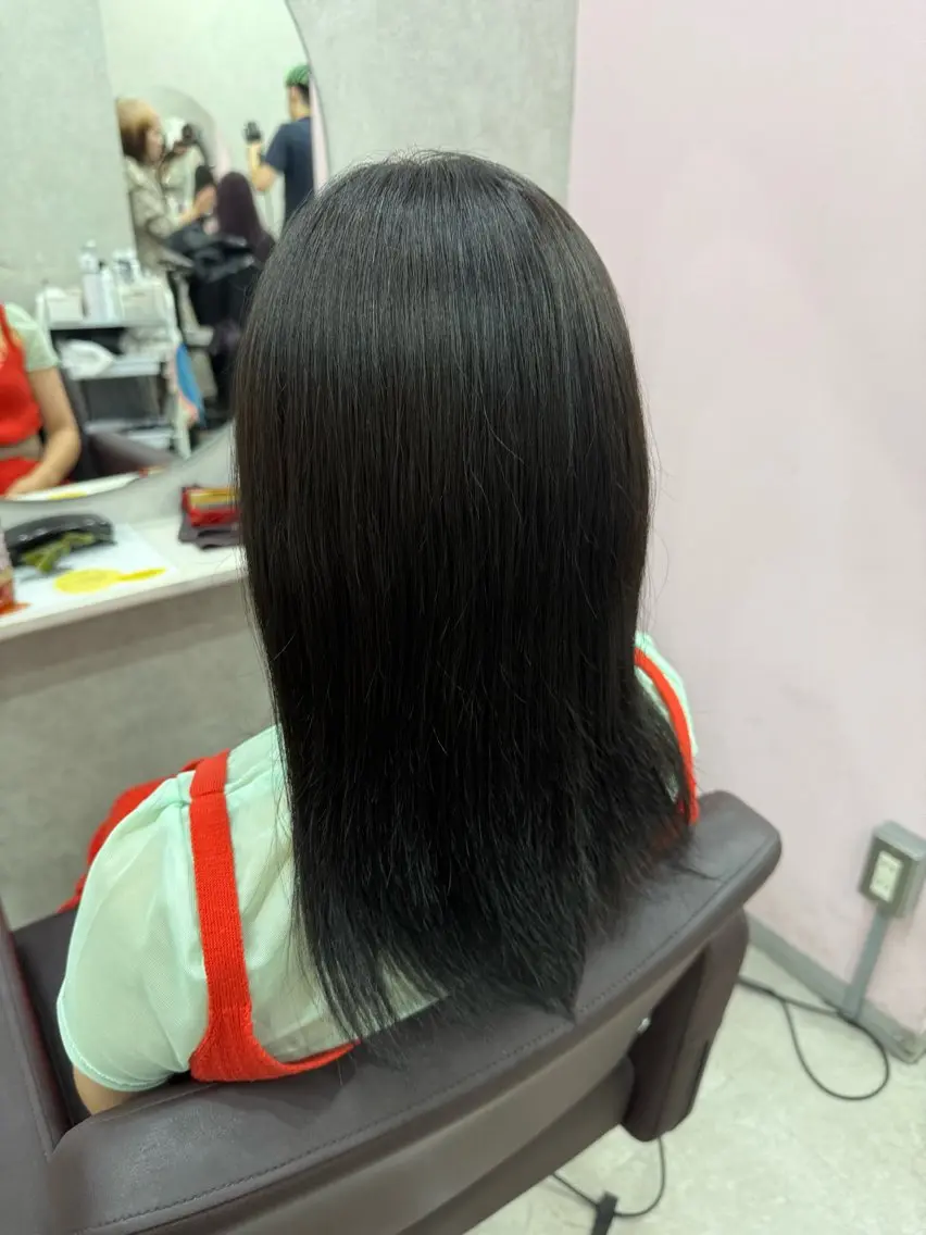 カラー 💙関 愛菜💙のヘアスタイル