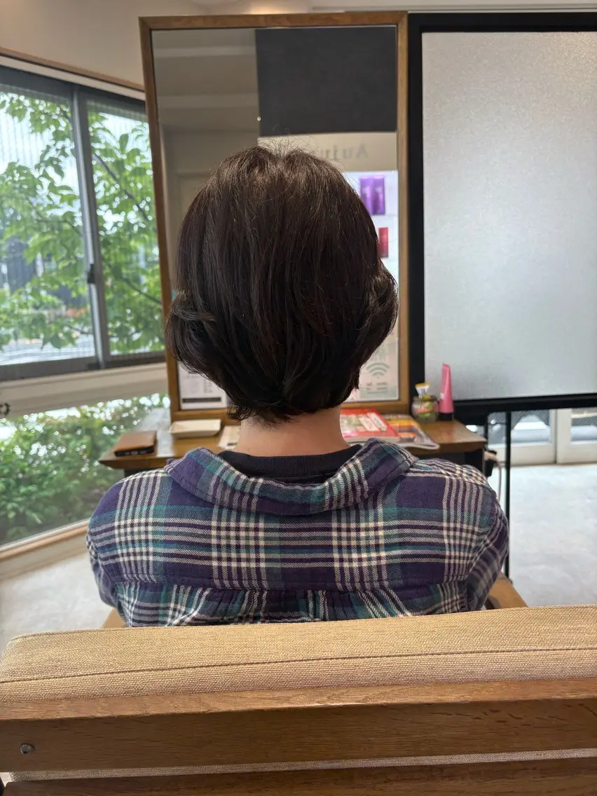 ショート カラー ヘアカラー トリートメント 奥村 奈々加のヘアスタイル