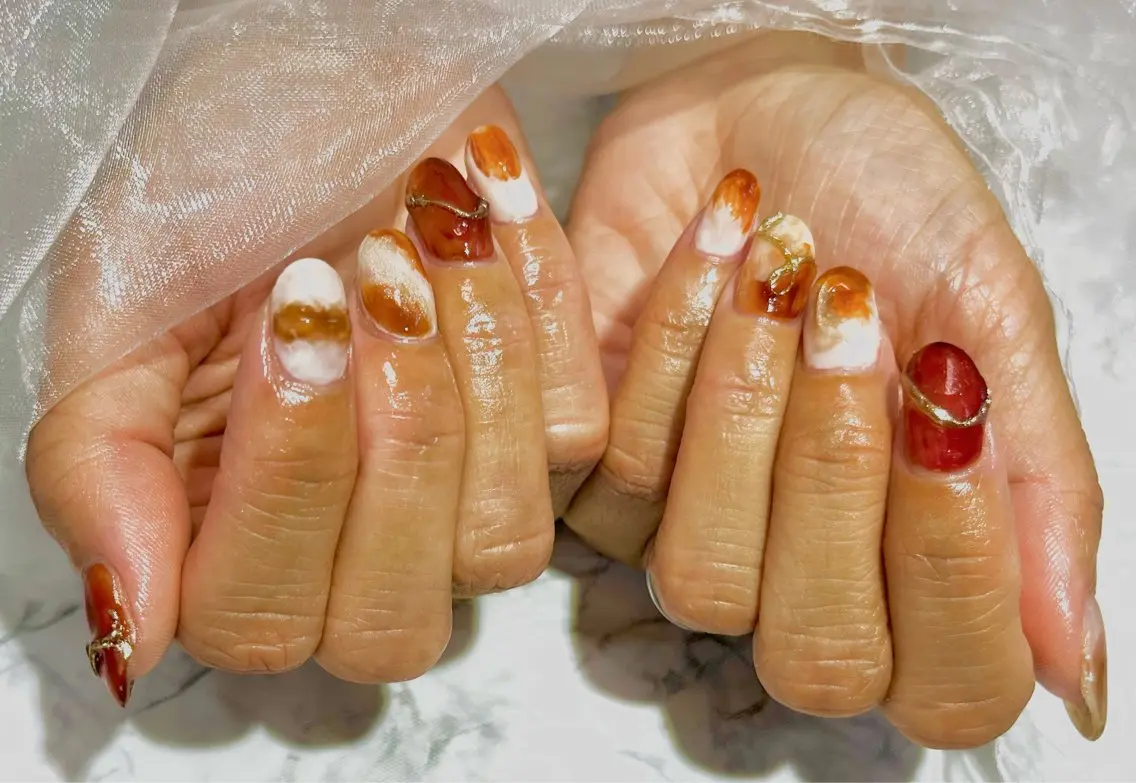 ネイル アートネイル べっ甲ネイル クリアネイル ミラーネイル ニュアンスネイル KAMUICRAF 厚別区ネイルのネイルデザイン