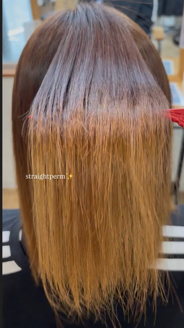 ミディアム ミディアムパーマ 縮毛矯正 入里 彩心のヘアスタイル