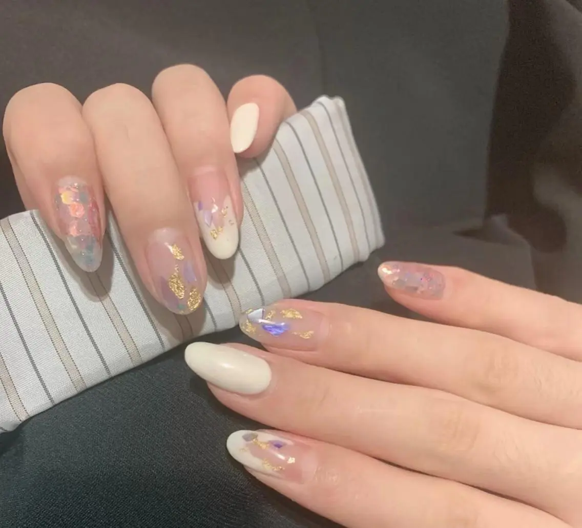 カラー ネイル Moonstone Salonのネイルデザイン