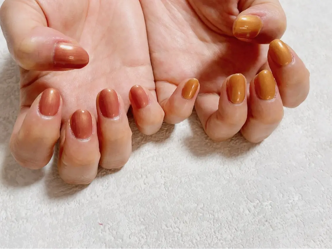 ネイル フットネイル ジェルネイル キラキラネイル メンズネイル パラジェル kiki nail たまプラーザのネイルデザイン