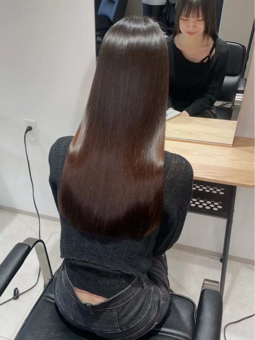 ロング カット 縮毛矯正 💫西村 一真💫のヘアスタイル