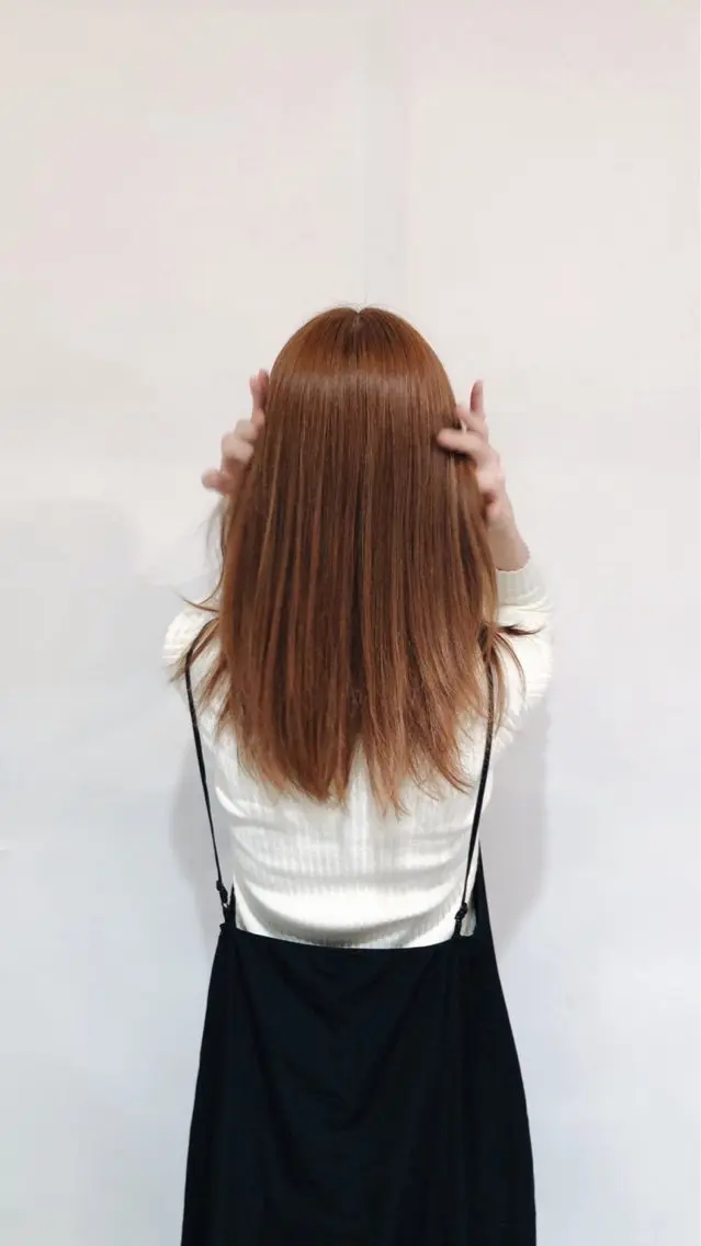 ロング カラー ベージュカラー ブリーチ ブリーチなしカラー オレンジ オレンジベージュ 笹田 寛明のヘアスタイル