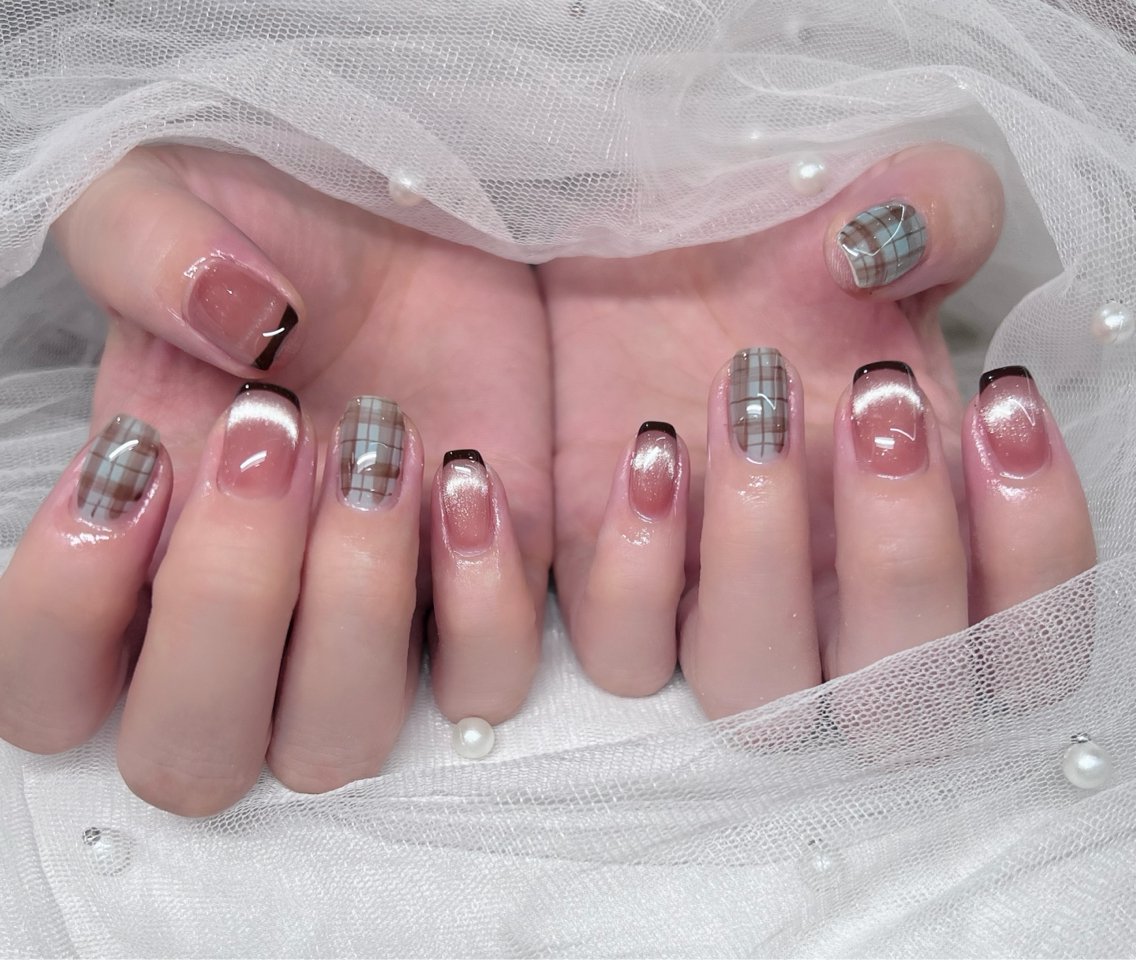 ネイル ハンドネイル 🎀PG🩵 ネイルサロンのネイルデザイン