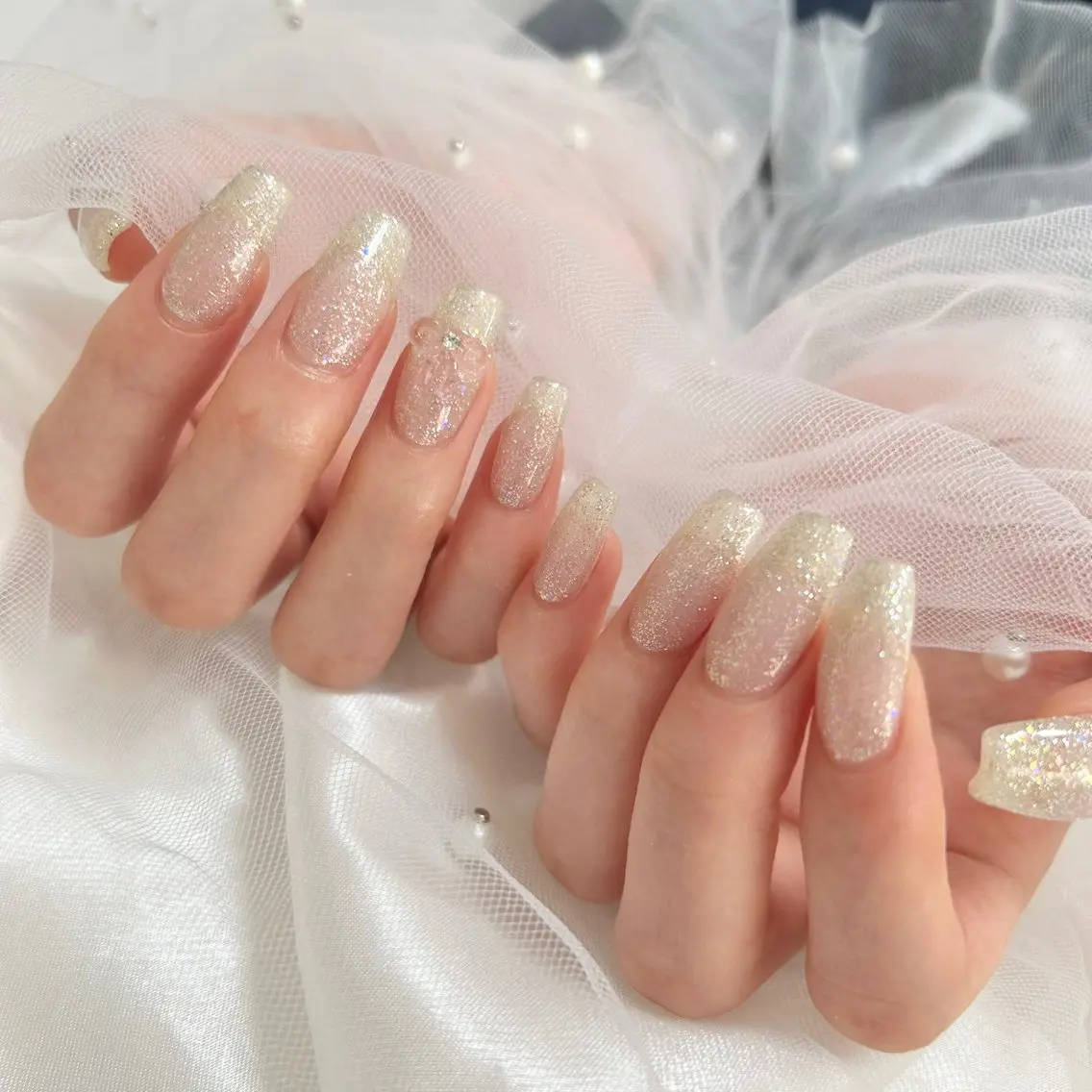 ネイル ラメ(グリッター) ワンカラーネイル リボン ハンドネイル Dallon nailのネイルデザイン