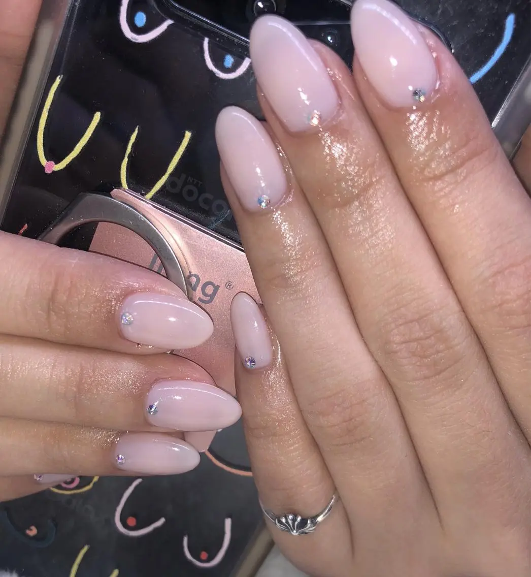 ネイル ストーンネイル パラあり！フィルイン 美フォルムのネイルデザイン
