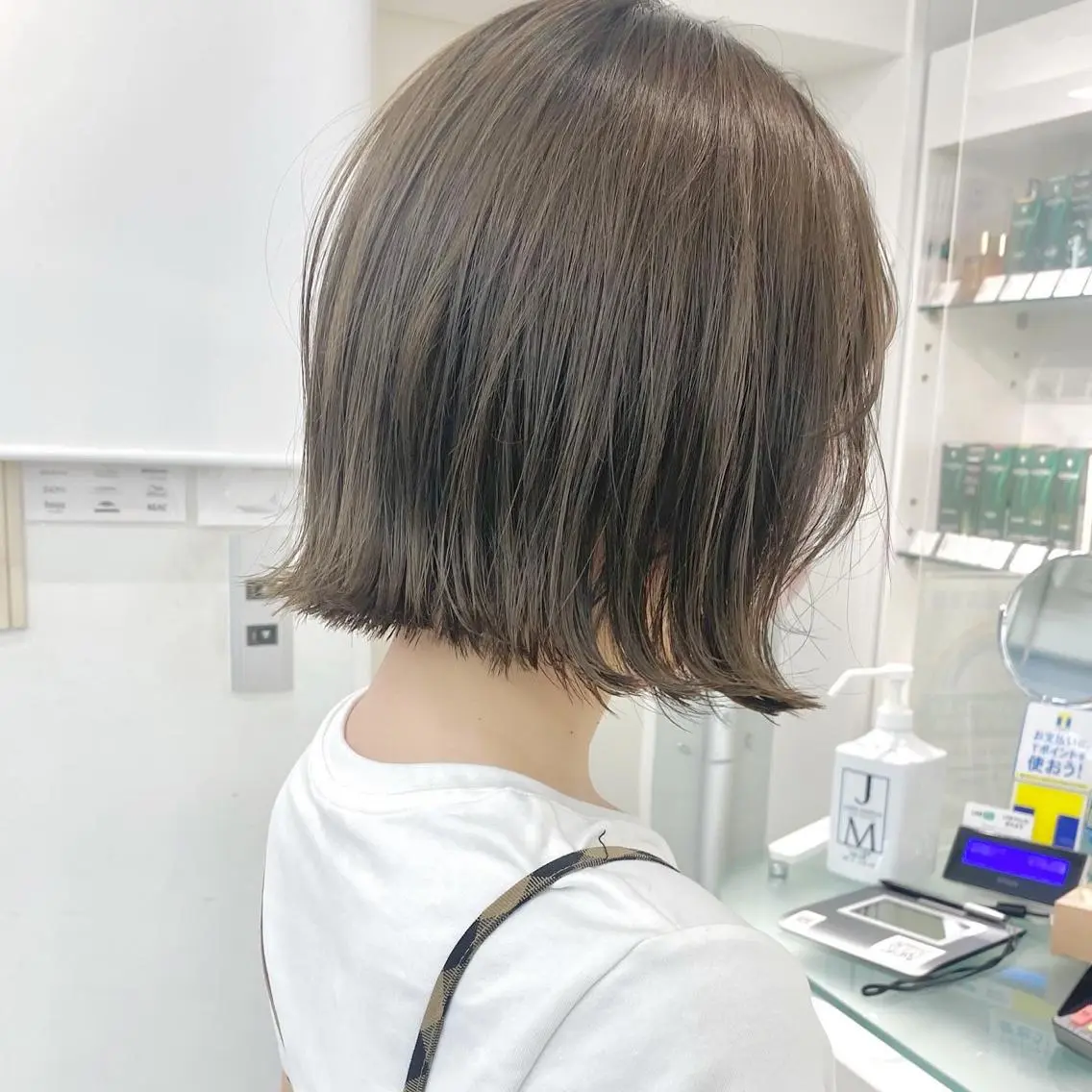 ショート カラー ヘアアレンジ KONOMI スタイリストのヘアスタイル