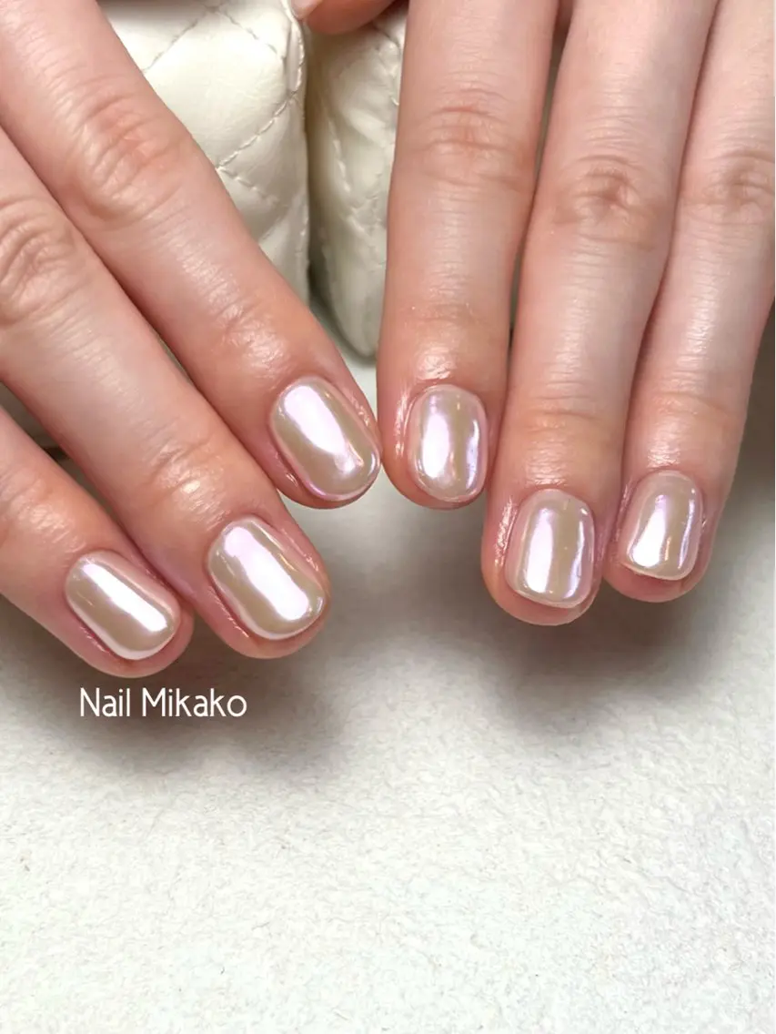 ネイル オーロラネイル Nail Mikakoのネイルデザイン