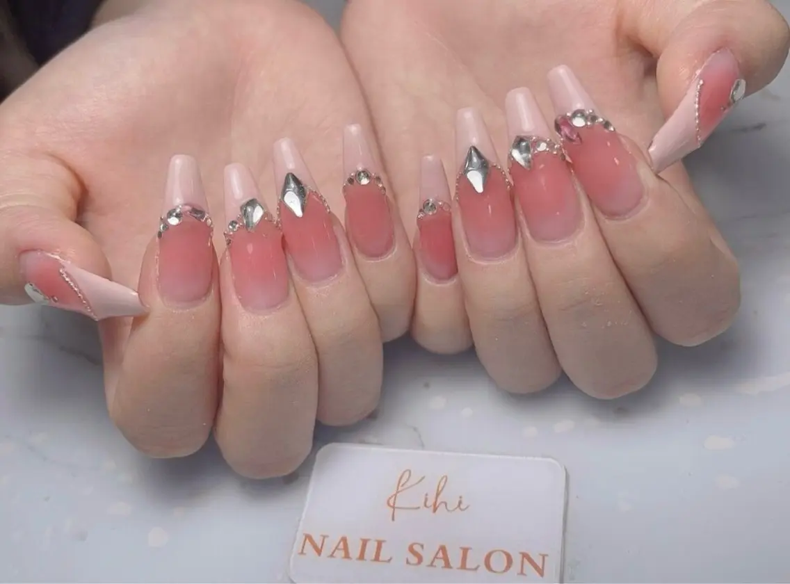 ネイル アートネイル フレンチネイル ジェルネイル グラデーション 韓国ネイル Nail Salon kihi大塚店のネイルデザイン