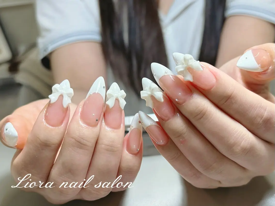 ネイル チークネイル フットネイル フレンチネイル ジェルネイル ガーリー ハンドネイル Liora nailのネイルデザイン