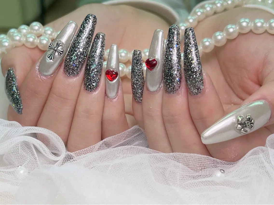 ネイル ハンドネイル lucky nail 歌舞伎町のネイルデザイン