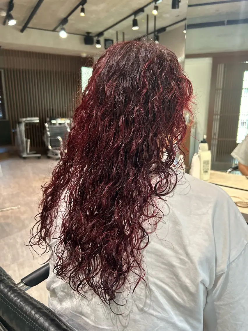 ロング カラー パーマ スパイラルパーマ カット ヘアカラー パーマ ayano/パーマ/ 暖色カラーのヘアスタイル