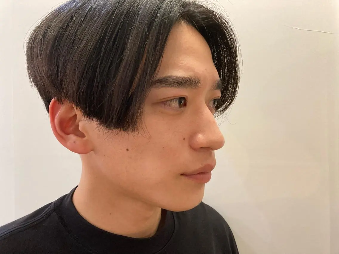 メンズ アイブロウ ワックス脱毛 牛山 静香のマツエク・マツパデザイン