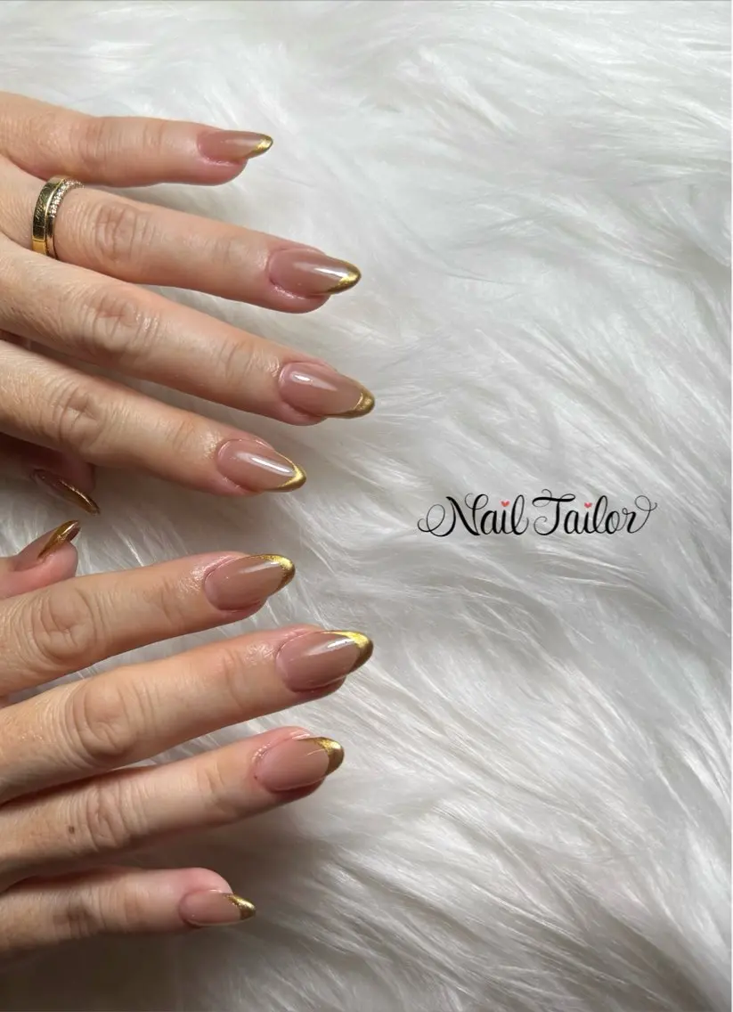 ネイル 長さ出し フレンチネイル ゴールド ミラーネイル オフィスネイル ハンドネイル NailTailor ネイルテイラーのネイルデザイン