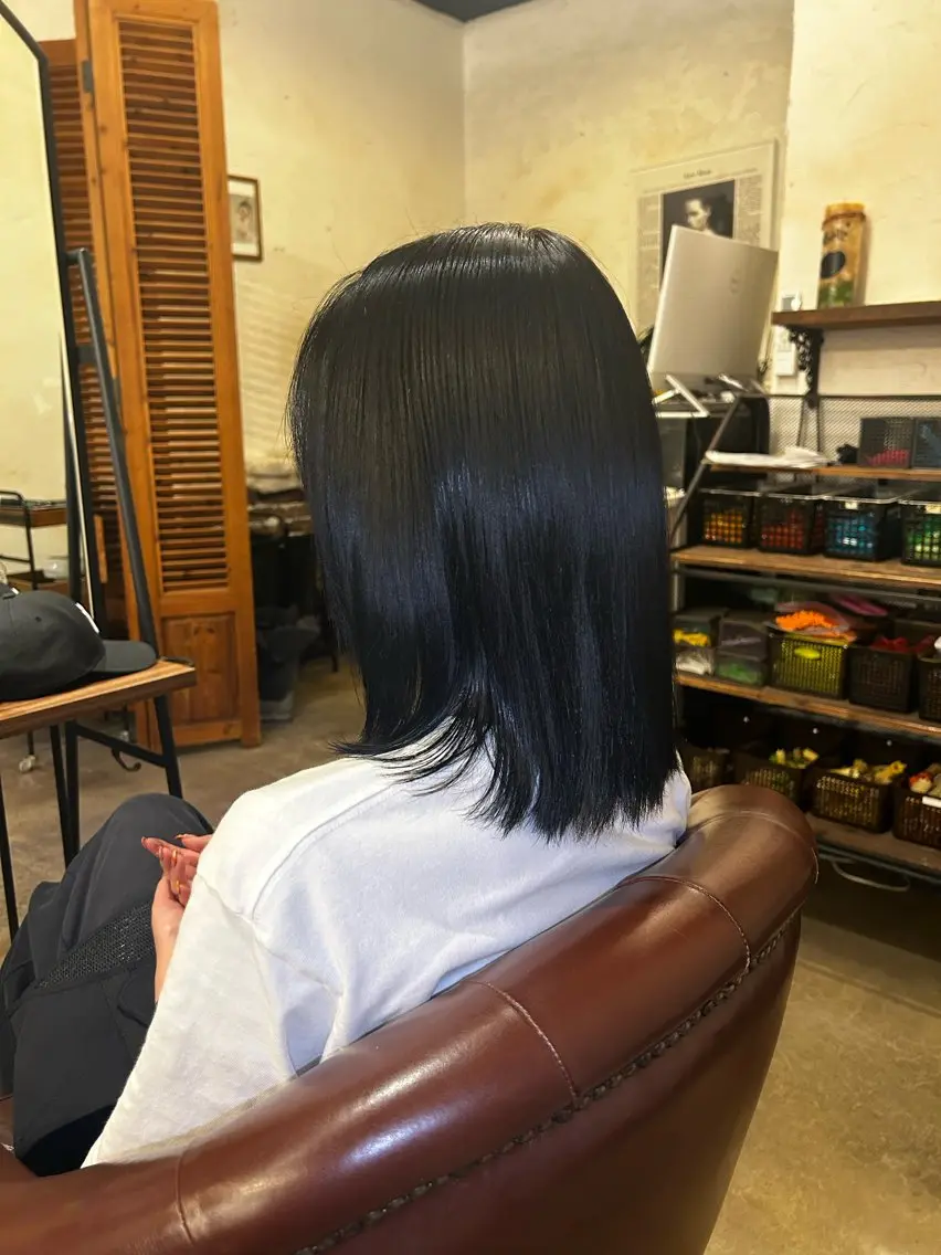 ミディアム ヘアカラー 仙波 洸のヘアスタイル