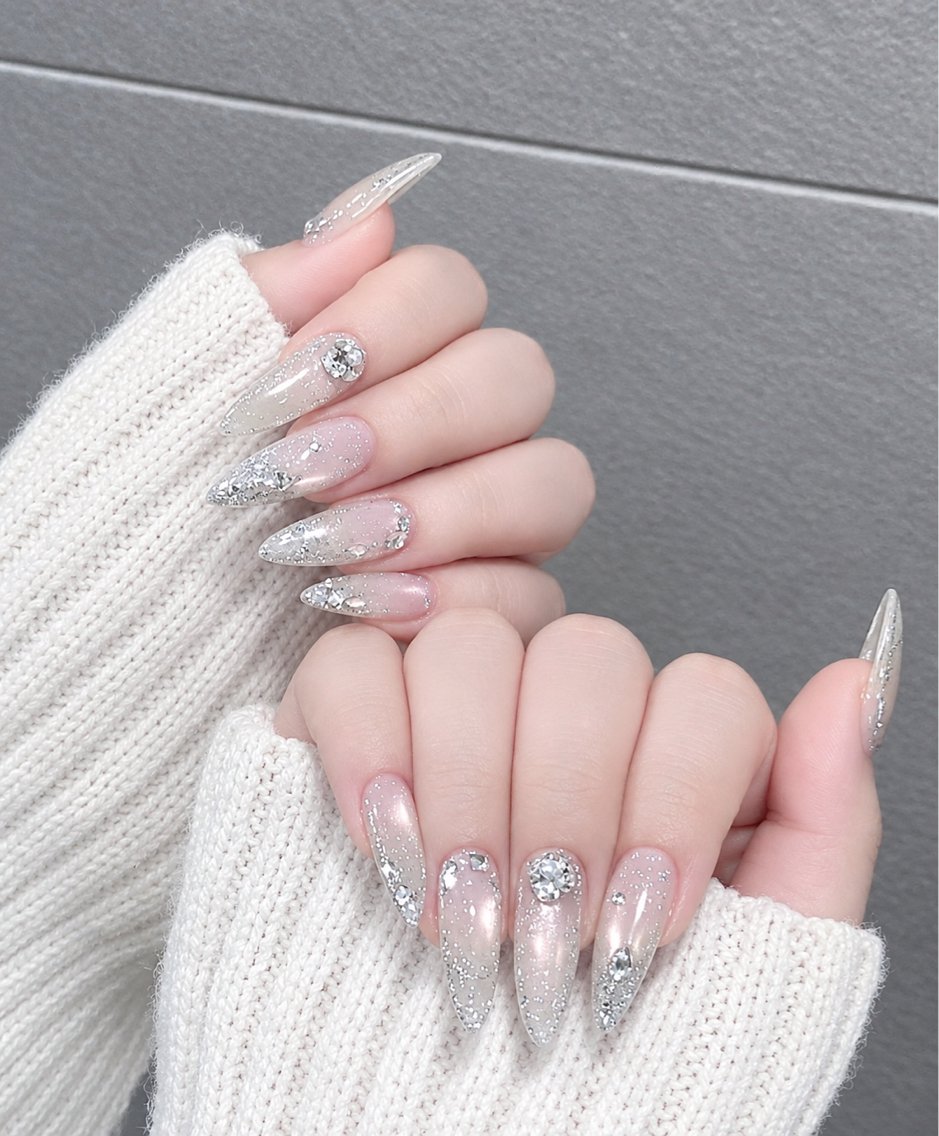 ネイル 長さ出し キラキラネイル 韓国ネイル ロングネイル スカルプネイル ハンドネイル ハンドケア CHIBI NAIL SALON 船橋のネイルデザイン