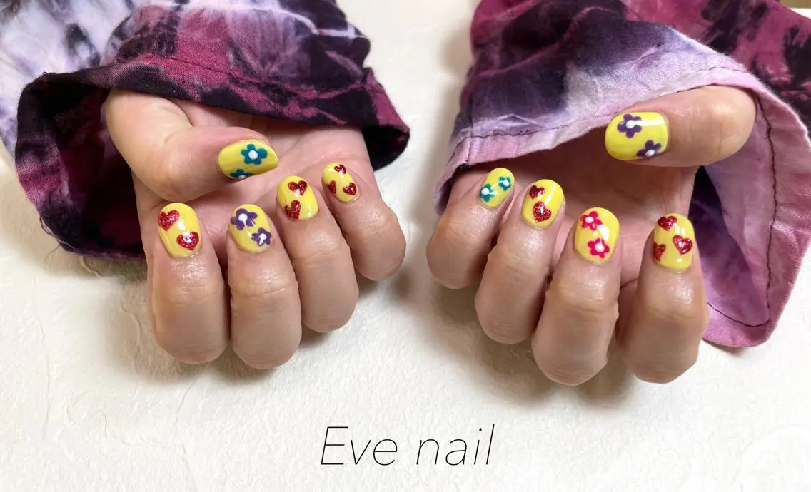 ネイル Eve nailのネイルデザイン
