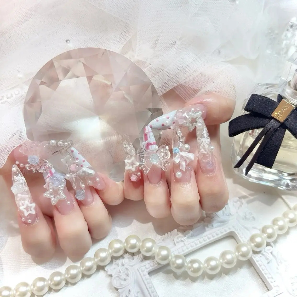 ネイル ジェルネイル 韓国ネイル 持ち込み シンプルネイル ワンホンネイル ハンドネイル 🎀Aura. Yurachanのネイルデザイン