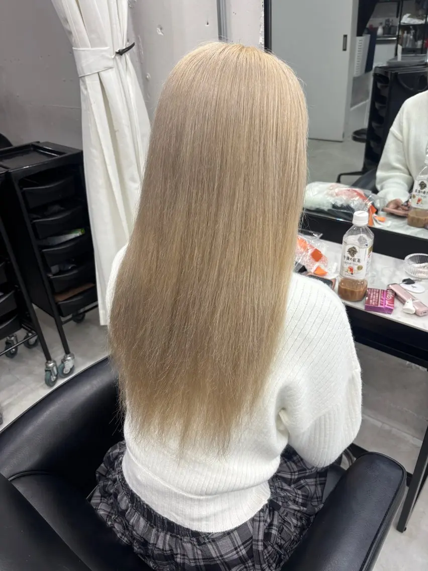 ロング カラー ヘアカラー ブリーチ/エクステ モデル募集中🖤のヘアスタイル