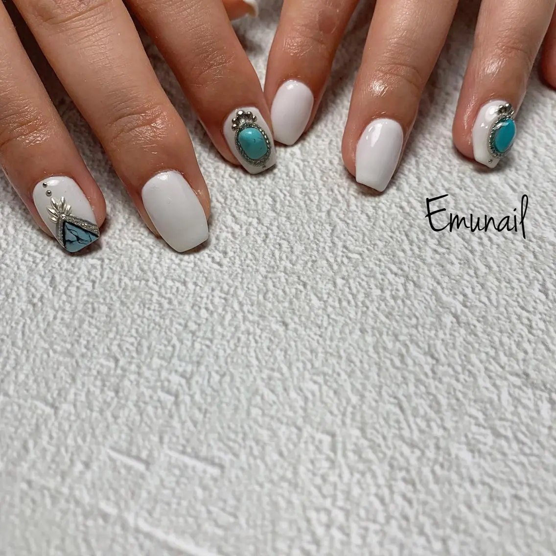 ネイル ハンドネイル Emu Nailのネイルデザイン