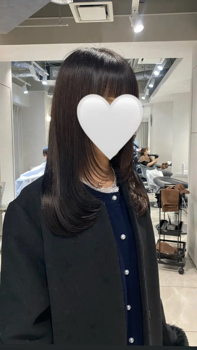 セミロング レイヤーカット カット 上品ハイトーン×艶 カラー🤍／ふうかのヘアスタイル