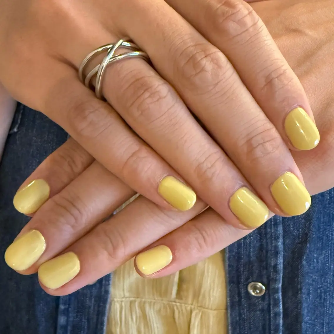 カラー イエローカラー ハンドネイル filonnail asukaのネイルデザイン