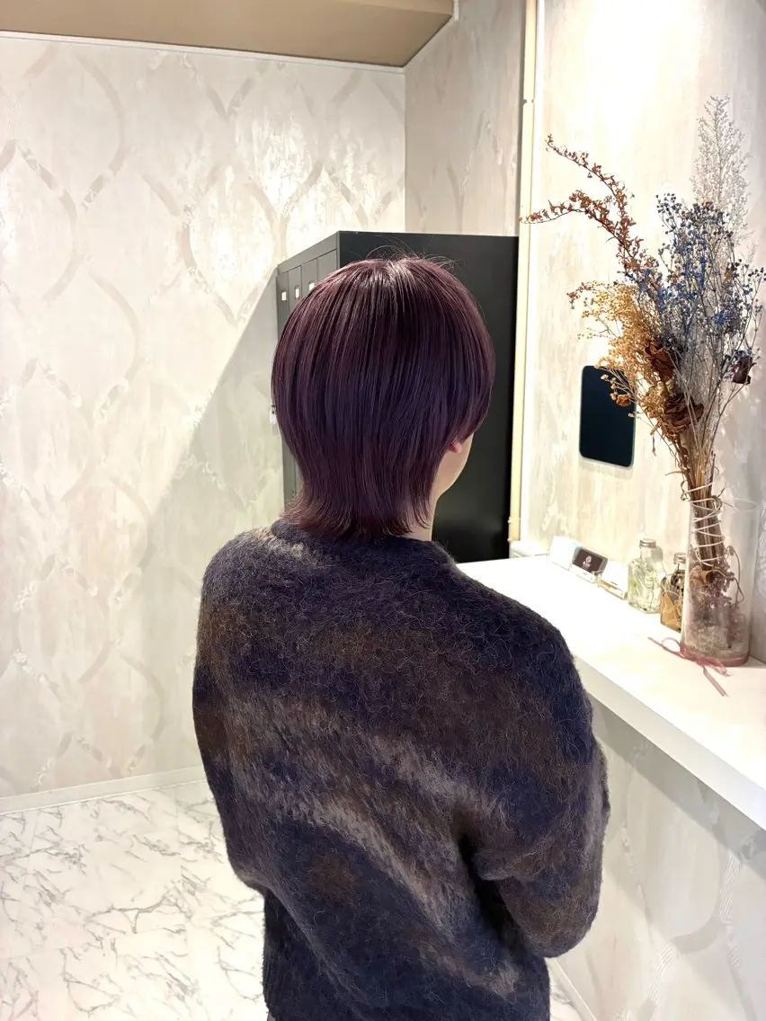 カラー メンズ メンズブリーチ ブリーチ ラベンダーカラー ラベンダーピンク ピンクカラー ハナダ メイのヘアスタイル