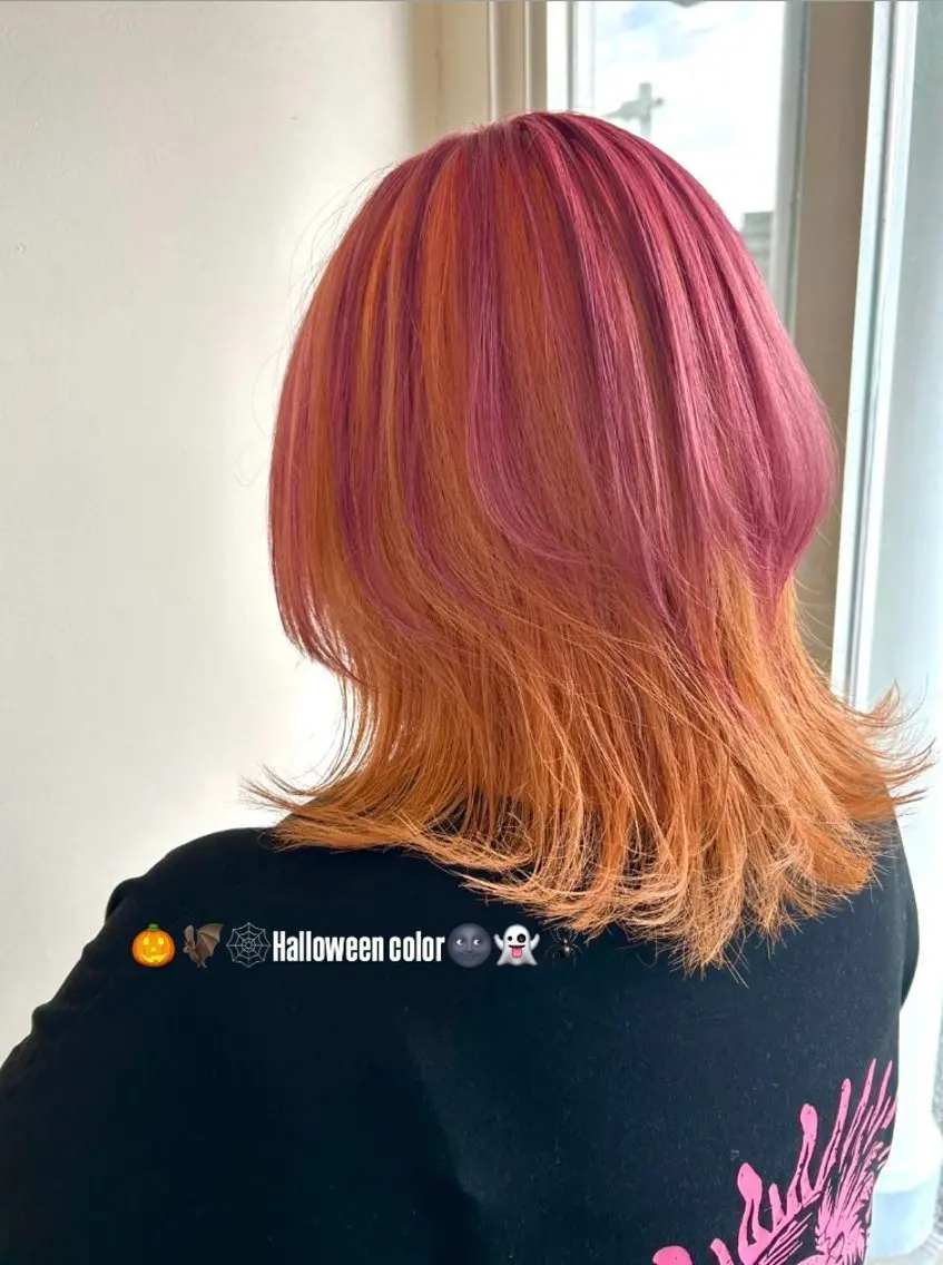 ミディアム カラー ブリーチ ヘアカラー LiTA 友田未来のヘアスタイル
